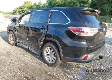 2015 Toyota Highlander Le z USA, uszkodzony, nr VIN 5TDZARFH5FS011698